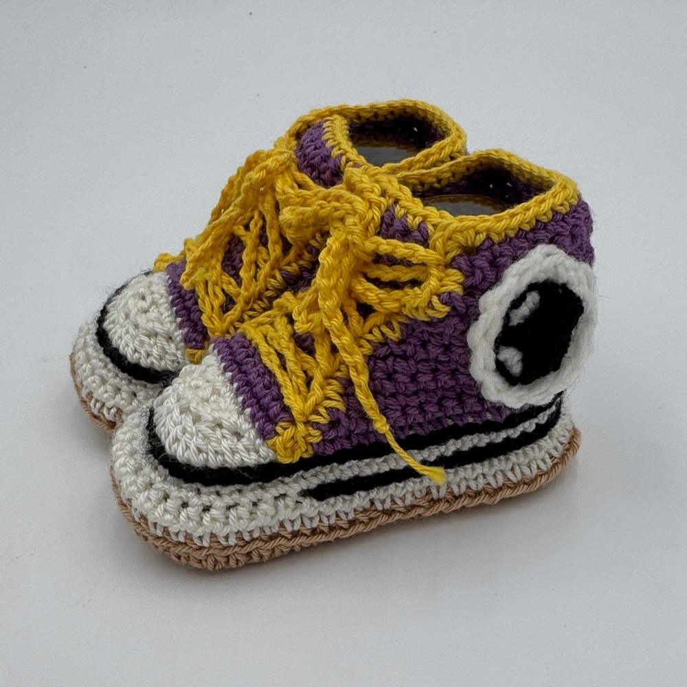 LA Lakers Purple and Yellow Kids Crochet Sneakers - Picture 4 of 6